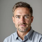 Claire Whitmore — Slots & Bonus Reviewer